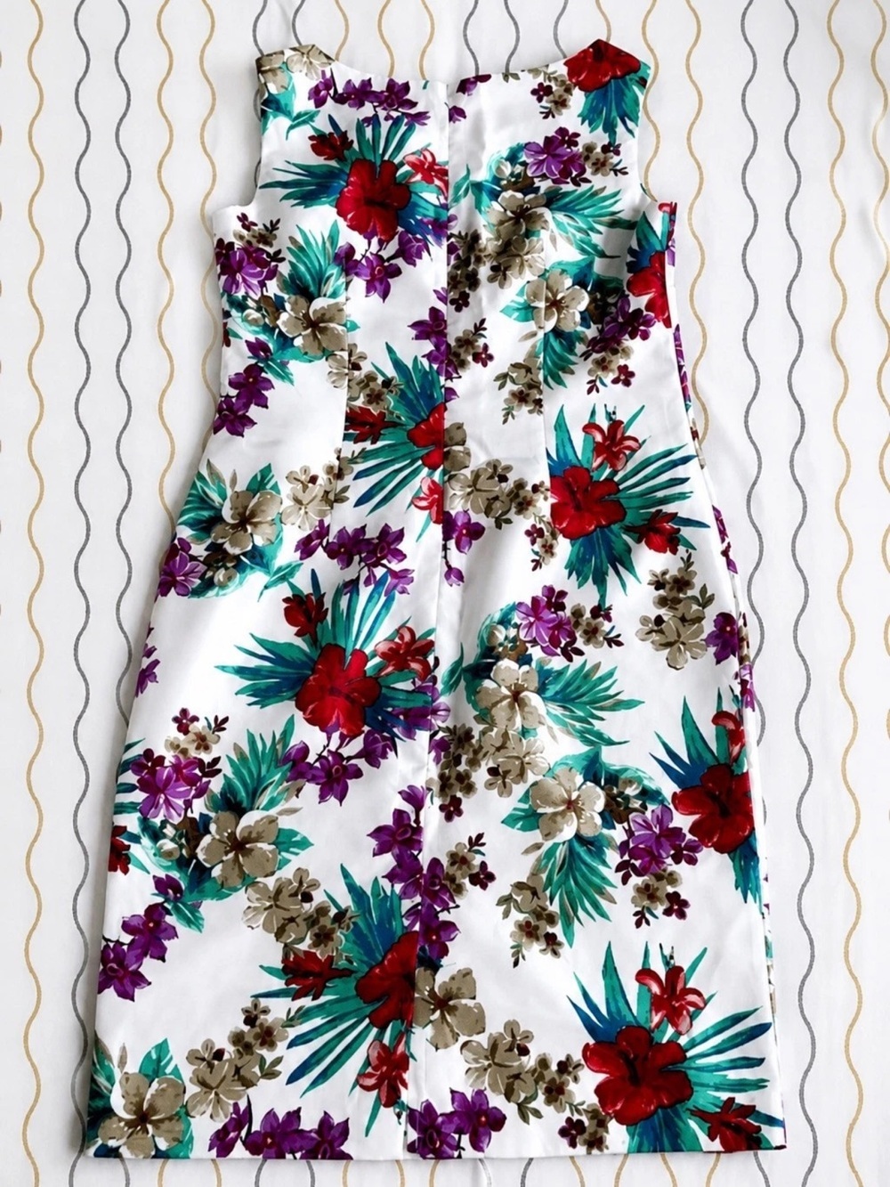 White Floral Mini Dress with Red & Purple Blooms - Picture 3 of 4